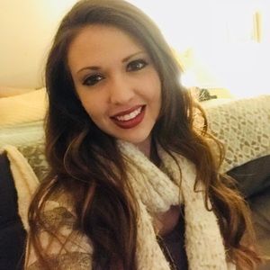 Meet your Posher, Tori